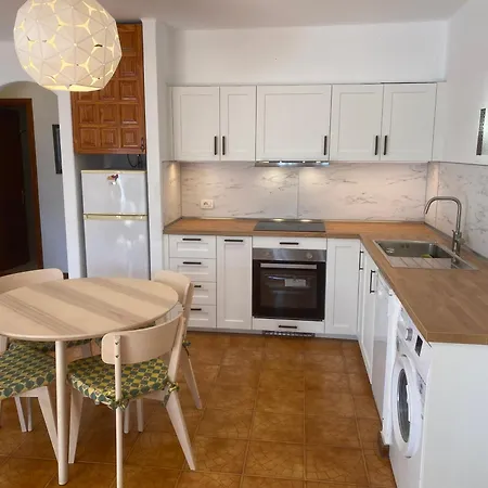 Las Brisas, 94 Villa