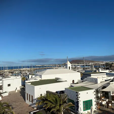 Las Brisas, 94