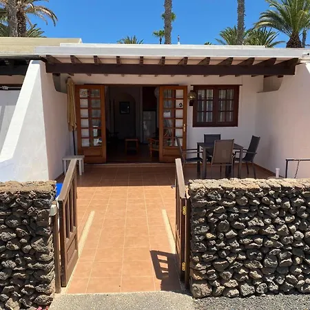 Las Brisas, 94